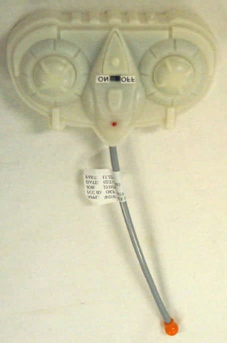 27 MHz Wireless R/C Toy - Transmitter - FCC ID OKP51610 - WowWee Group Limited