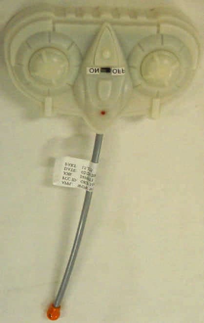 49 MHz Wireless R/C Toy - Transmitter - FCC ID OKP51610A - WowWee Group Limited