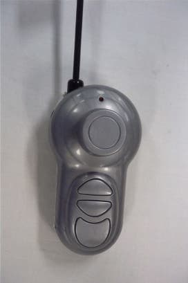 49 MHz Wireless R/C Toy - Transmitter - FCC ID OKP51620A-EL - WowWee Group Limited