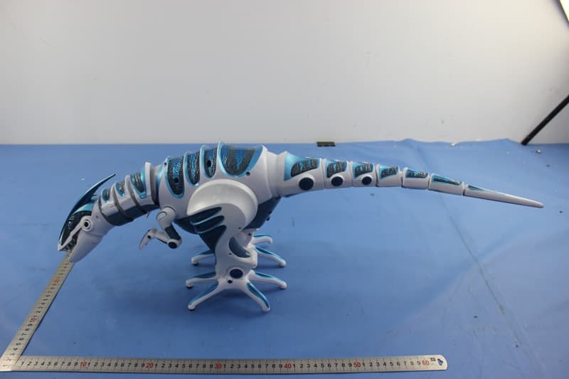 Roboraptor Blue - FCC ID OKP8017 - WowWee Group Limited