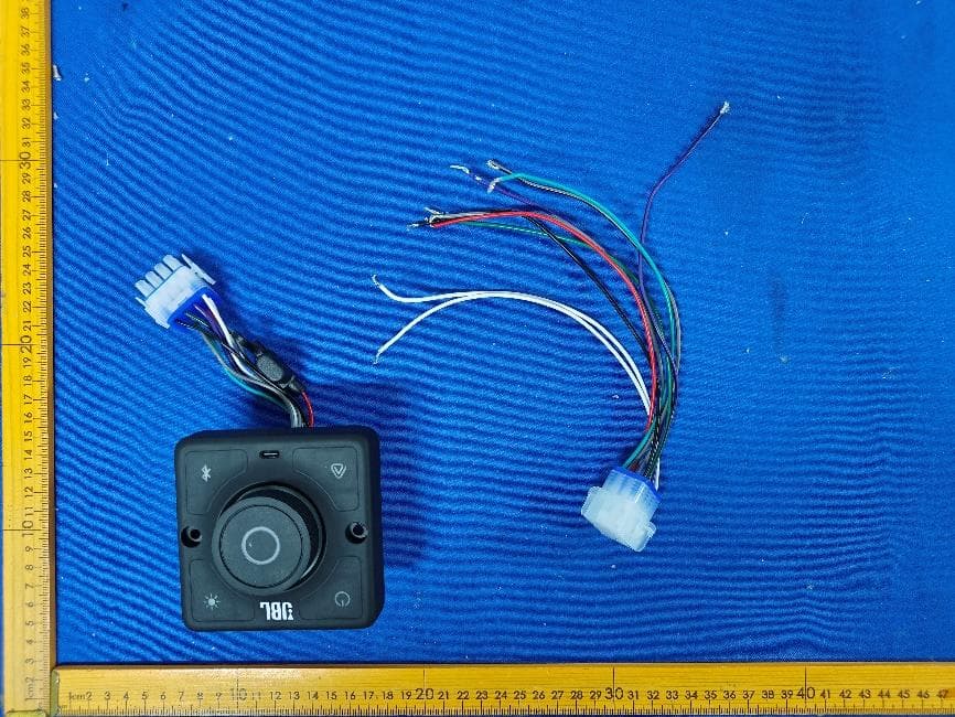 STEREO - FCC ID OKUBS2708CA - Shenzhen Junlan Electronic Ltd (2)