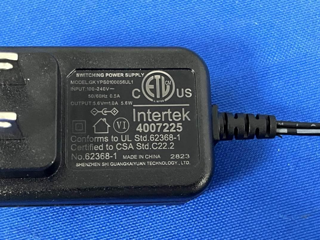 RETRO BLUETOOTH SPEAKER and Dual Alarm Clock functionality - FCC ID OKUBS3413 - Shenzhen Junlan Electronic Ltd