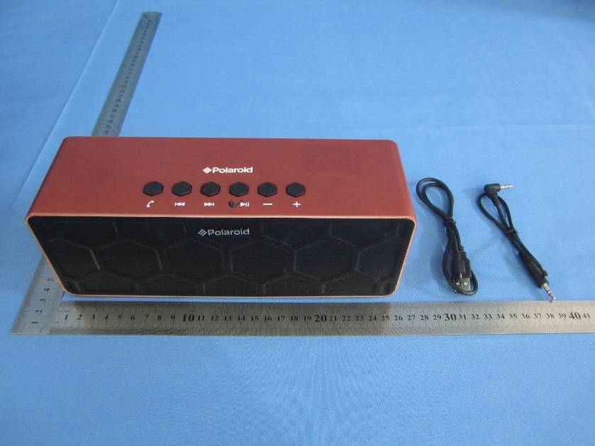 Bluetooth Speaker - FCC ID OKUCAB22650 - Shenzhen Junlan Electronic Ltd (2)
