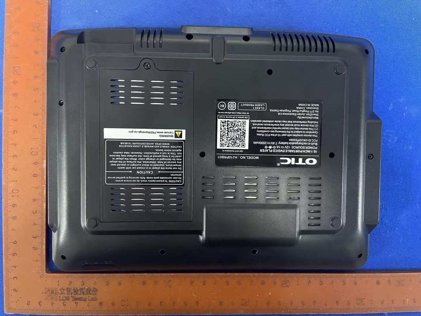 10.1 INCH PORTABLE DVD/CD PLAYER - FCC ID OKUDP0306B - Shenzhen Junlan Electronic Ltd