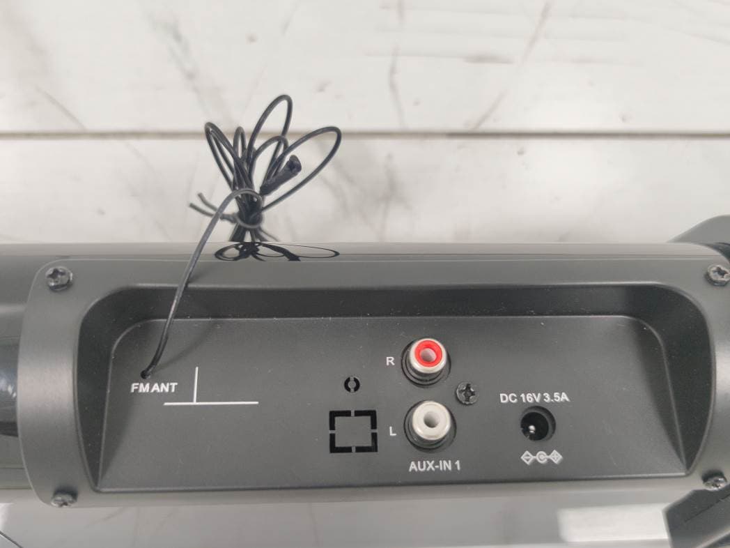 WALL MOUNTABLE 2.1-CHANNEL BLUETOOTH SOUNDBAR  SPEAKER - FCC ID OKUSB78QGC0 - Shenzhen Junlan Electronic Ltd (4)
