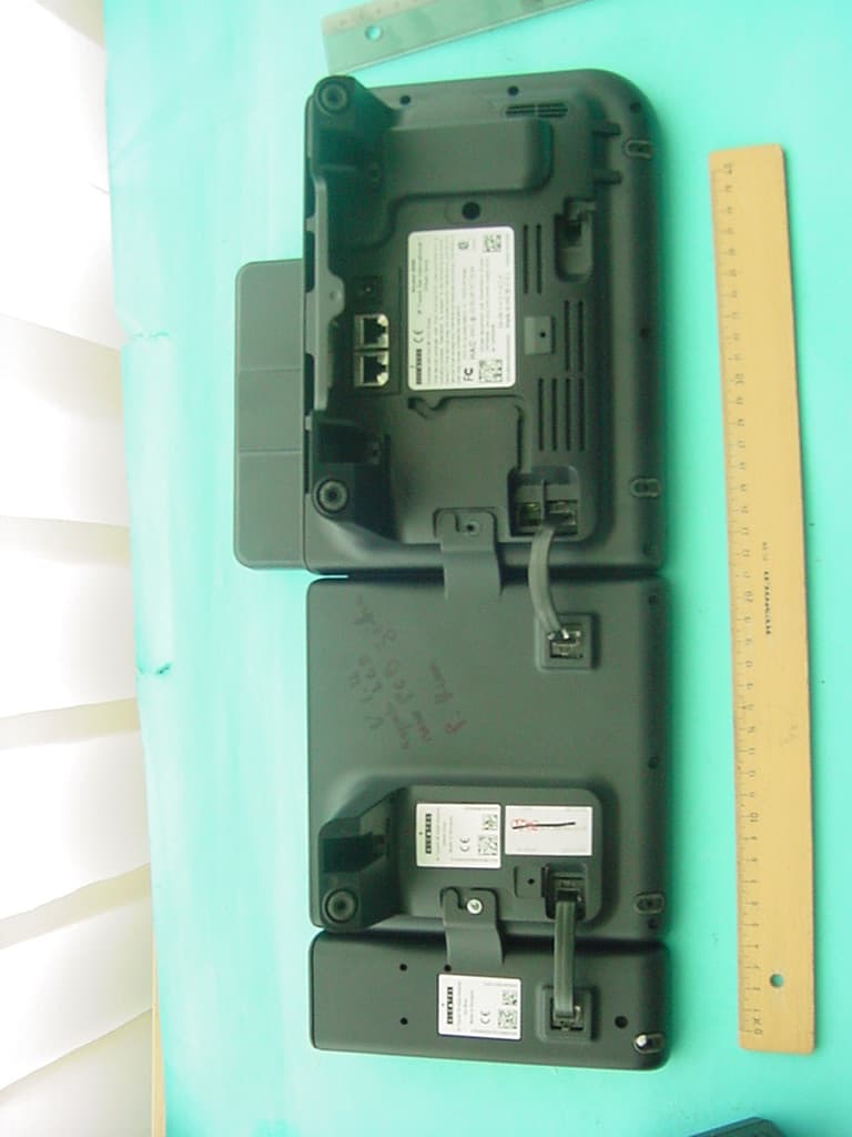 IP Phone with Bluetooth - FCC ID OL33GV26043 - ALE International (4)