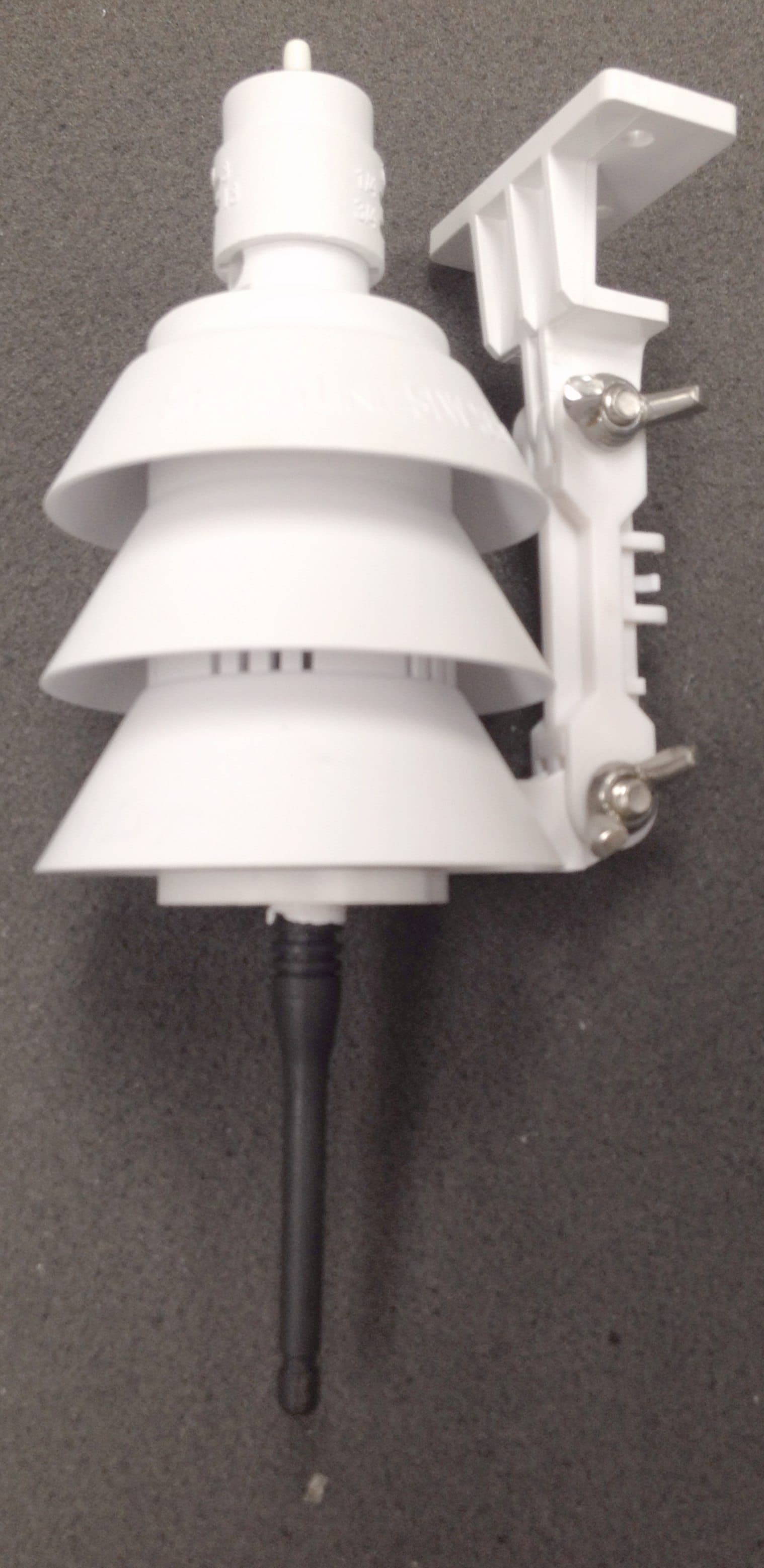 Outdoor weather station - FCC ID OLPSLW5900MZ - Telsco Industries, Inc.