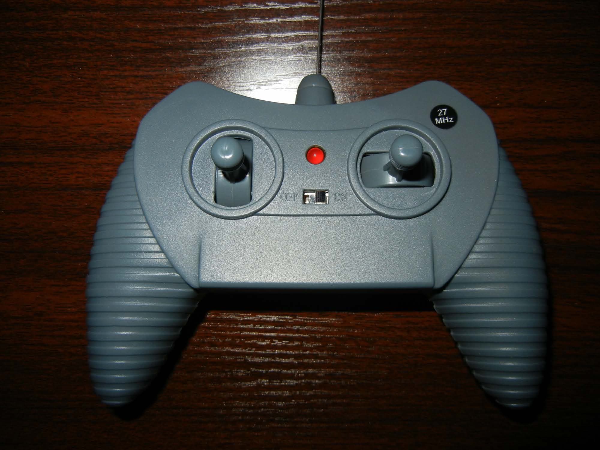 26.96-27.28 MHz WIRELESS REMOTE CONTROL TOY - TX - FCC ID OM601400T27 - Ronin Syndicate LLC (2)