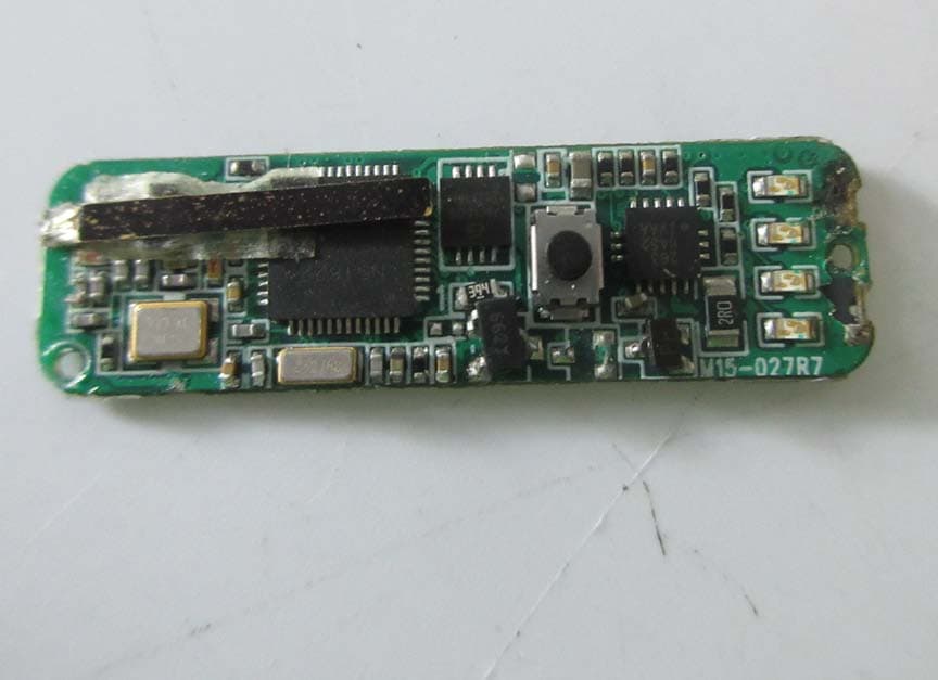 Low cost tracker w/o display and 4 LEDs - FCC ID OMC-M15027LED - iFIT Health and Fitness, Inc. (5)