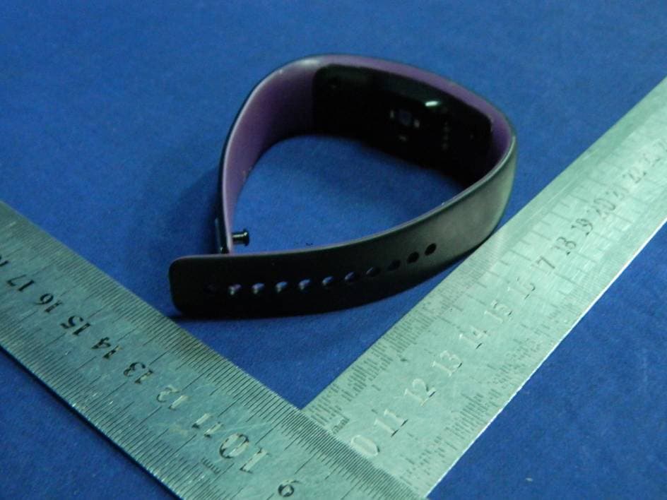 Axis HR - FCC ID OMCAXISHR15 - iFIT Health and Fitness, Inc. (5)