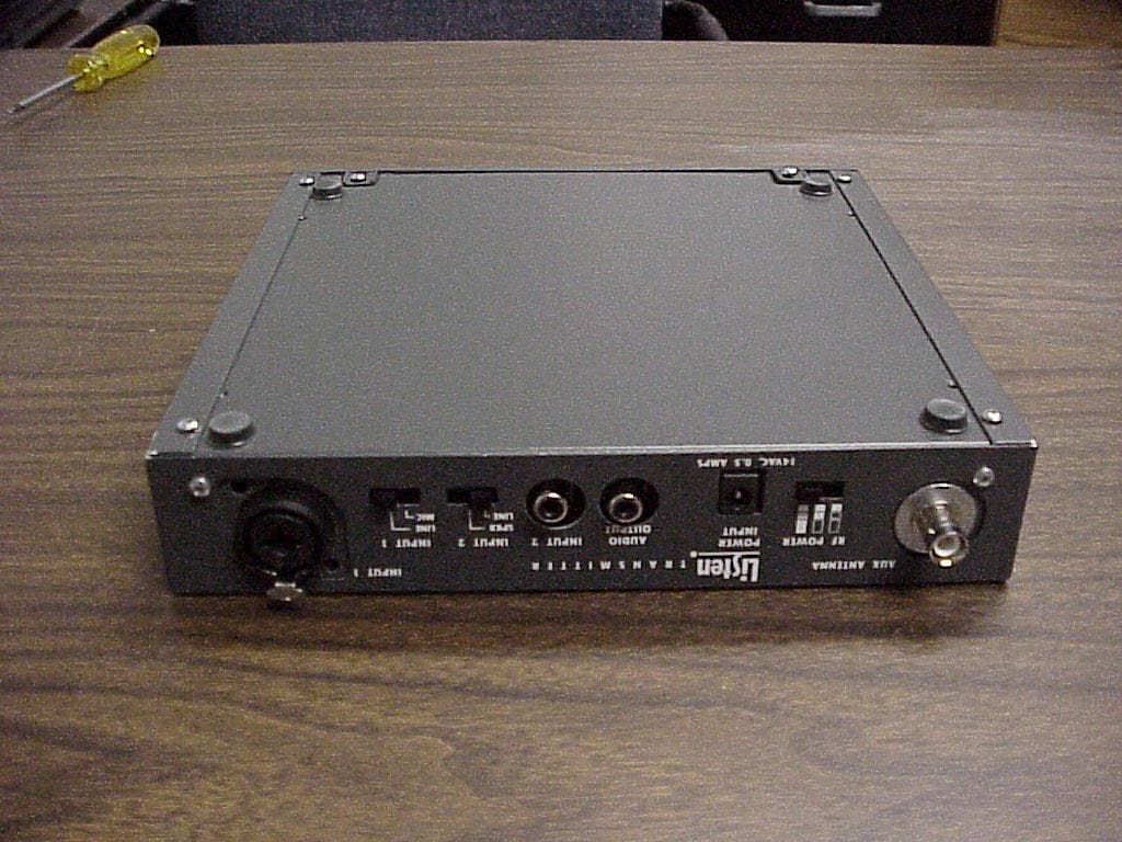 Auditory Assistance Transmitter - FCC ID OMD800-001 - Listen Technologies Corporation (2)