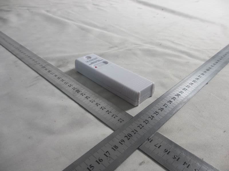 REMOTE SENSOR TEMPERATURE/HUMIDITY - FCC ID OMOTX142THV2 - La Crosse Technology Ltd.
