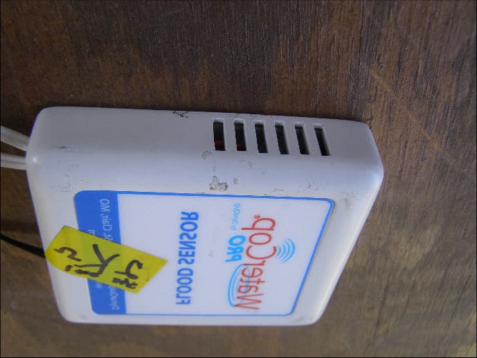 Flood Sensor - FCC ID ONCWPFS - DynaQuip Controls (2)