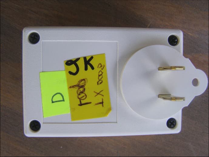 Range Enhancing Repeater - FCC ID ONCWPR - DynaQuip Controls (5)