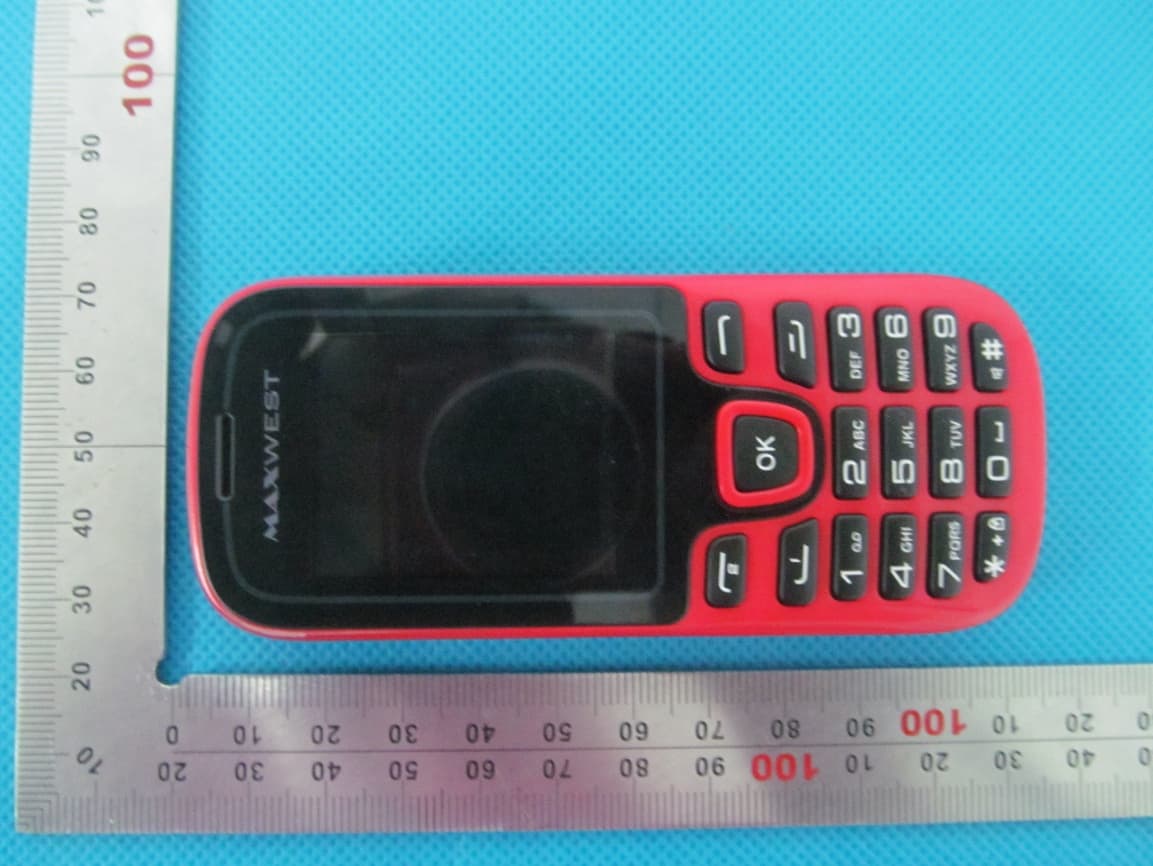 Quad-Band GSM Mobile Phone with BT - FCC ID ONGMX100 - MAXWEST TELECOM (3)