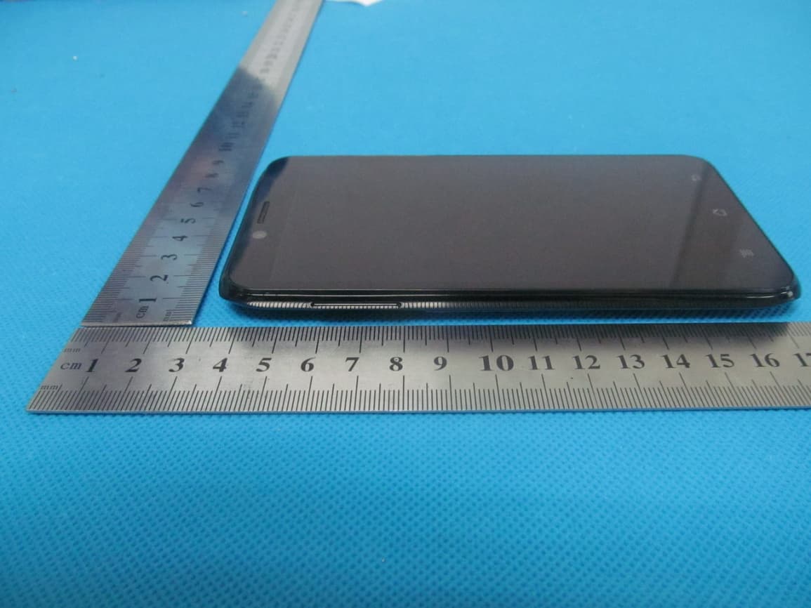 WCDMA Mobile Phone - FCC ID ONGORBITZ50 - MAXWEST TELECOM (5)