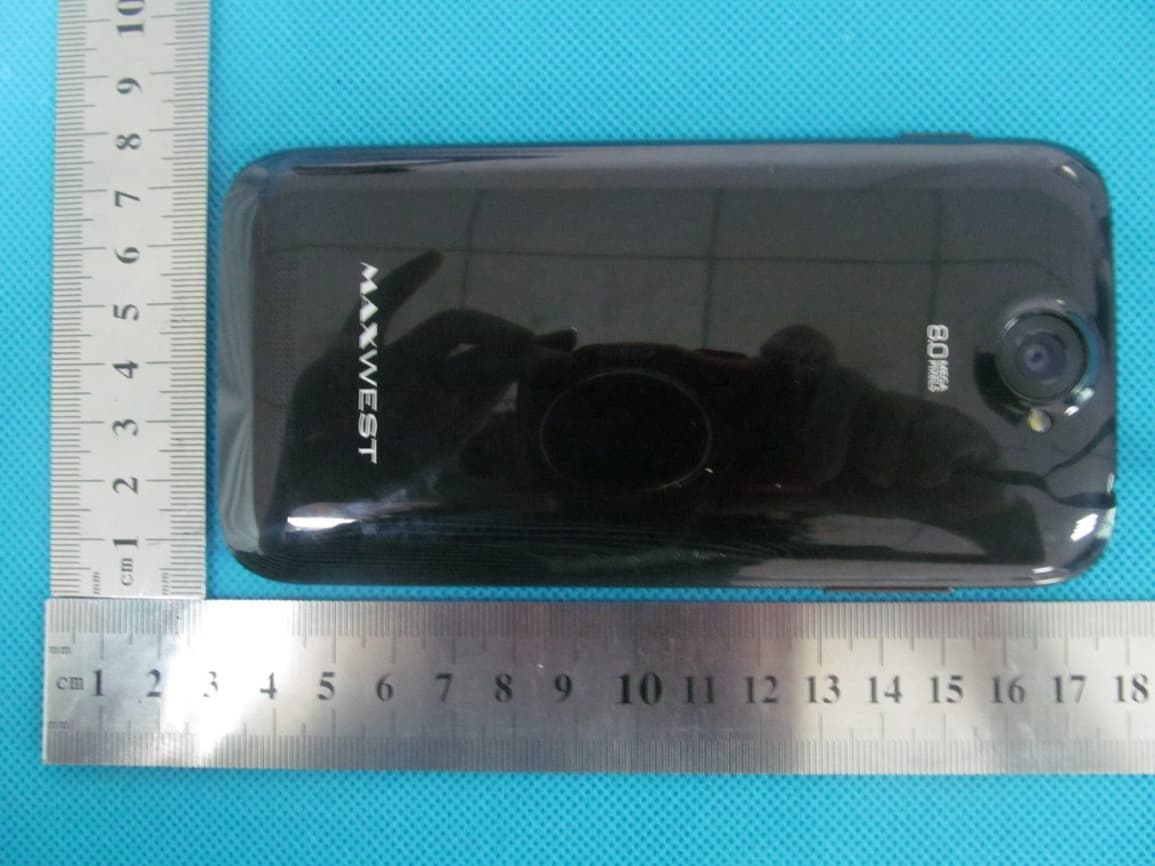 WCDMA Mobile Phone - FCC ID ONGORBITZ50 - MAXWEST TELECOM (2)