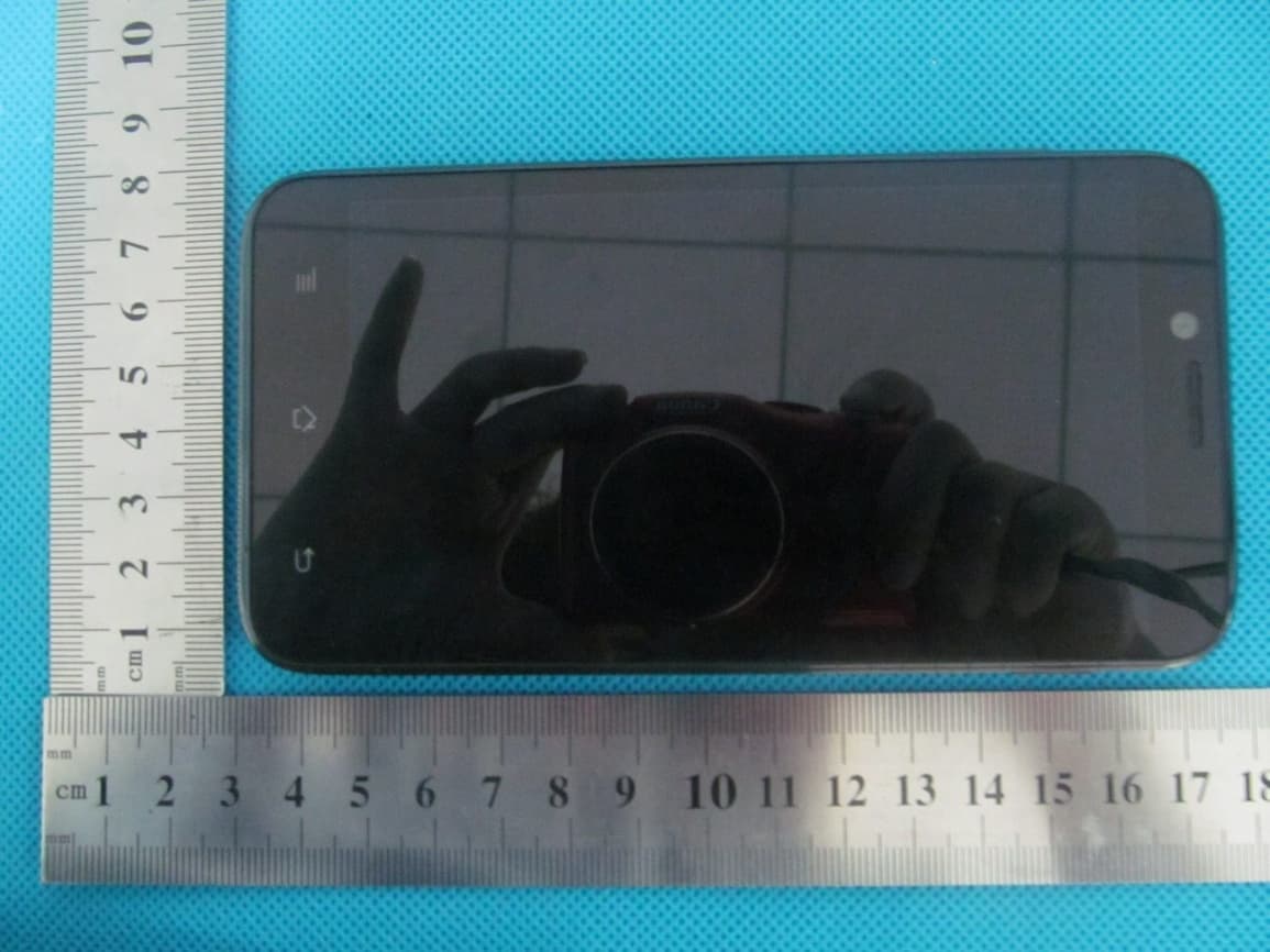 WCDMA Mobile Phone - FCC ID ONGORBITZ50 - MAXWEST TELECOM (4)