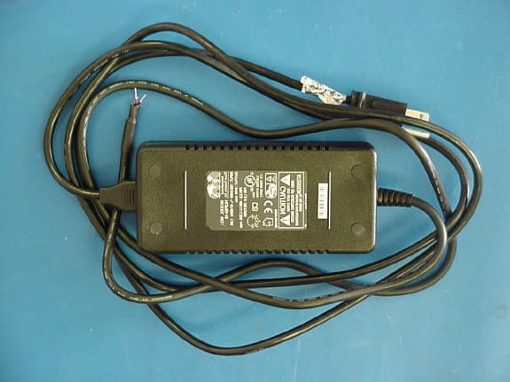 Point to Point Spread Spectrum Transceiver - FCC ID ONJMDR8500 - Aviat Networks (2)