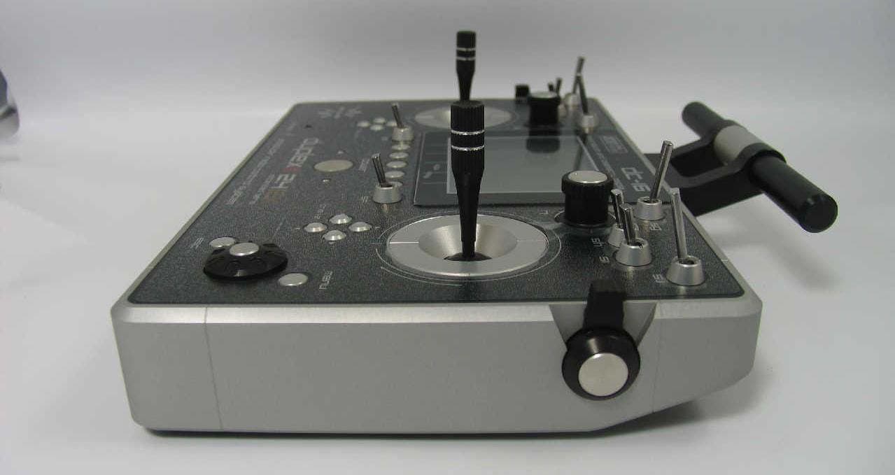 Receiver/Transmitter for Radio Control Model Toys - FCC ID ONTJETIDC16US - Esprit Model Inc. (3)