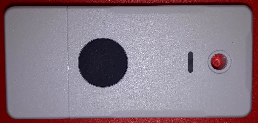 iQ355 (X)P Personal Tag - FCC ID OO4-IDS1000 - Identec Solutions AG