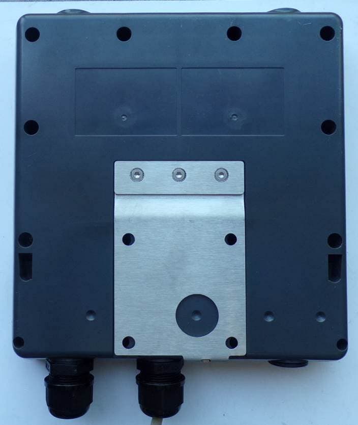 iPoint X (ATEX) UHF / NFC / LF reader - FCC ID OO4-IDS1002 - Identec Solutions AG