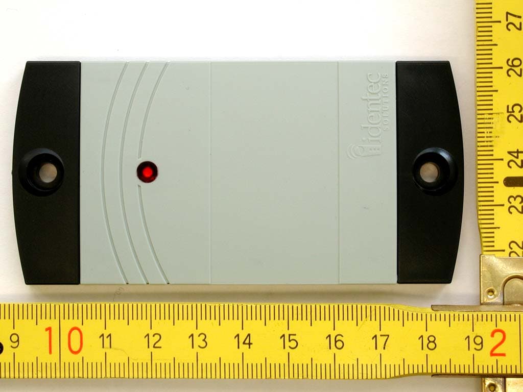 Active UHF Tag - FCC ID OO4-ILR-ID2 - Identec Solutions AG (3)