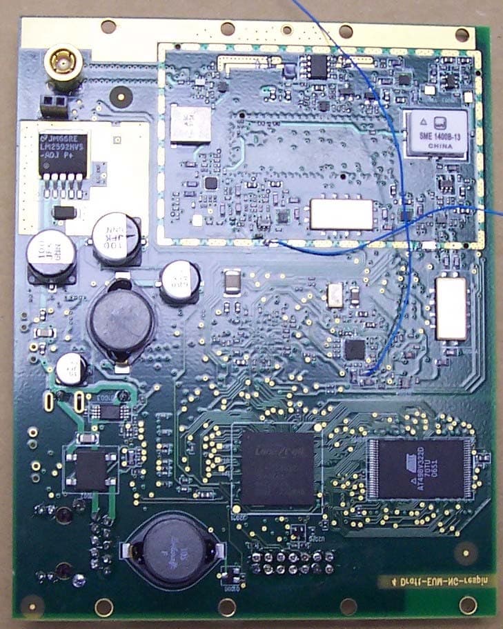Wireless Transceiver Module - FCC ID OOX-915C - Vecima Networks Inc. (4)