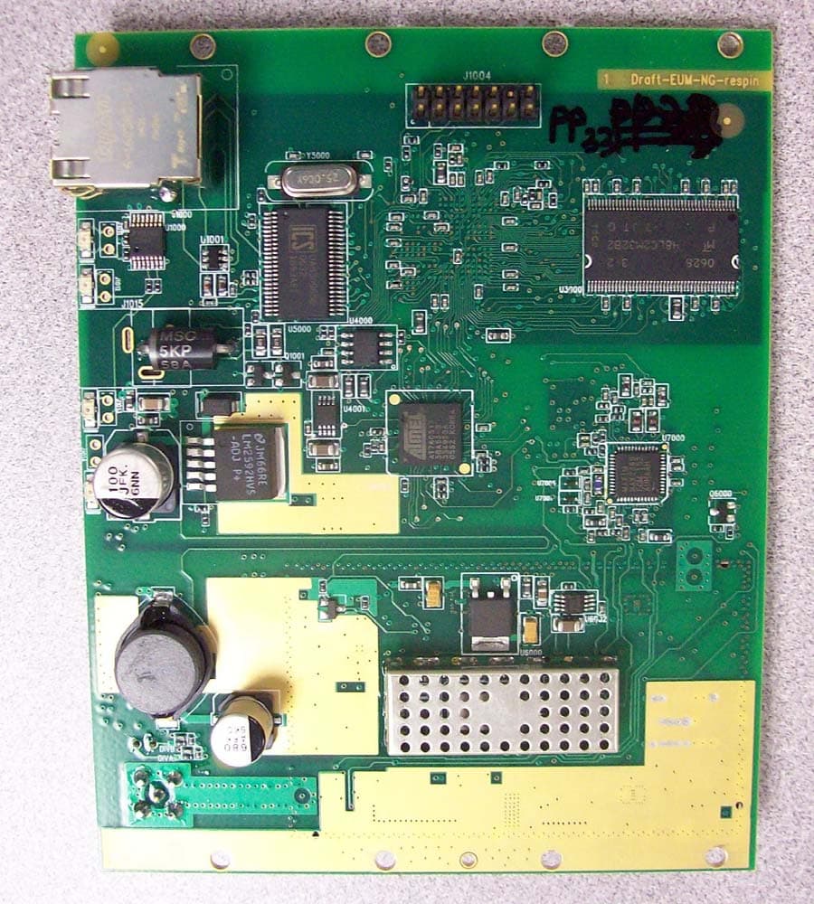 Wireless Transceiver Module - FCC ID OOX-915C - Vecima Networks Inc.
