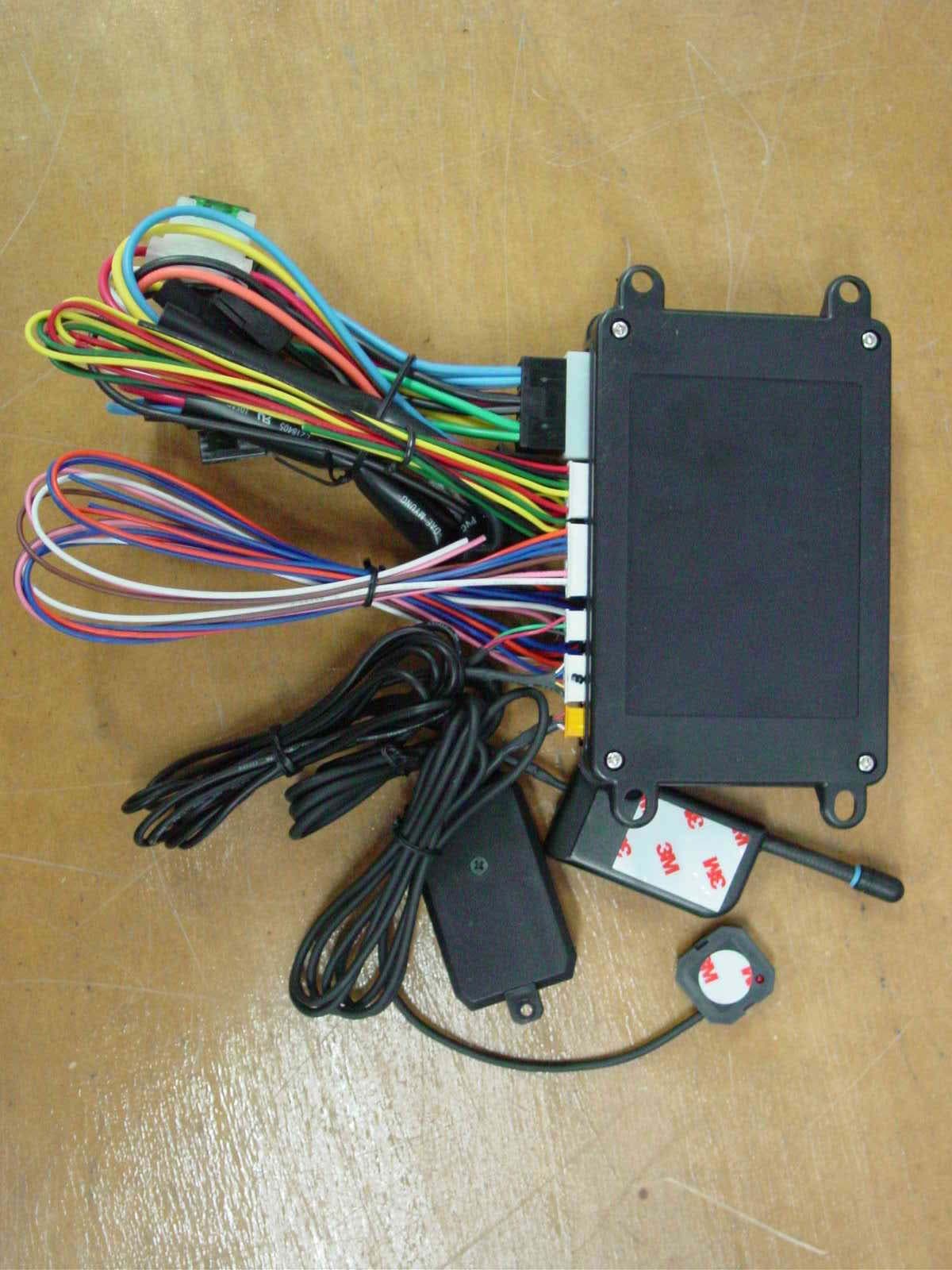Remote Keyless Entry System - FCC ID OP92WRM2 - Detector Electronics Company