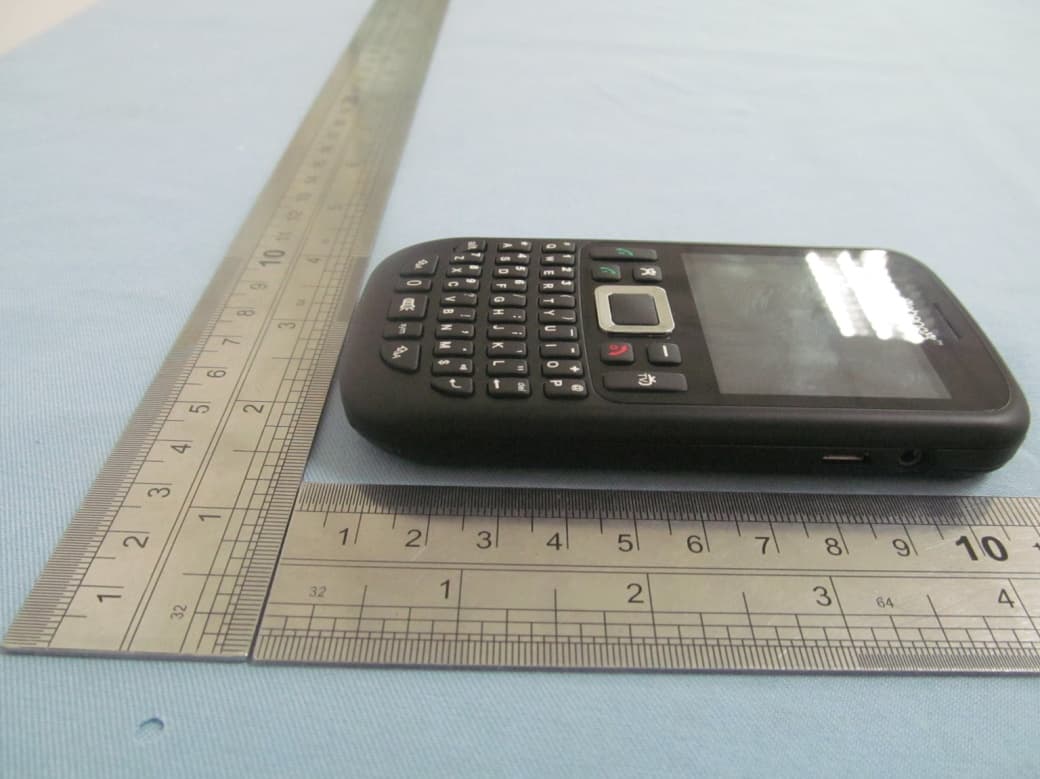 GSM mobile phone - FCC ID OPGX800 - HONG KONG ESKY INDUSTRIAL LIMITED (5)