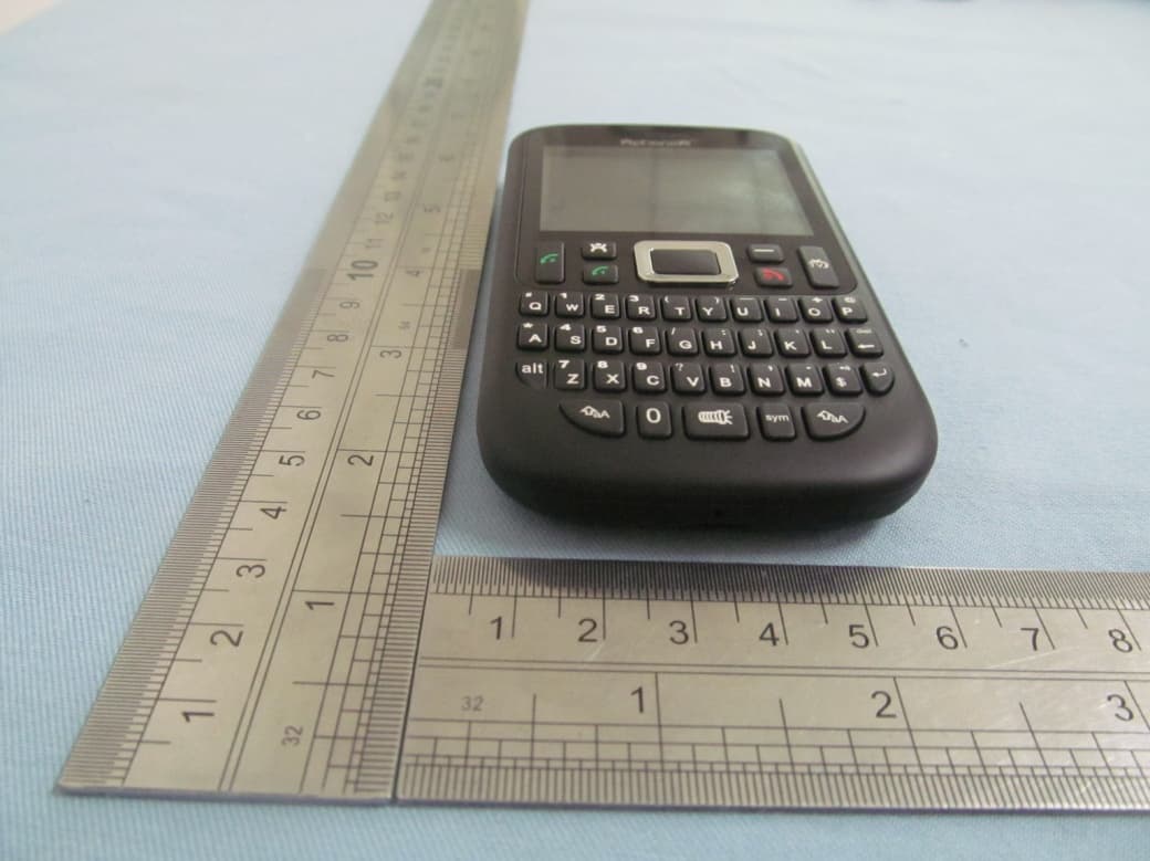 GSM mobile phone - FCC ID OPGX800 - HONG KONG ESKY INDUSTRIAL LIMITED (4)