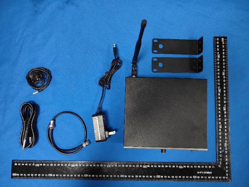 UHF Wireless Transmitter - FCC ID OQ5-GXLIEM4 - CAD Audio, LLC (2)