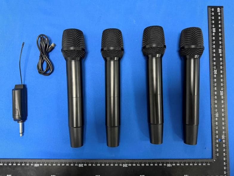 UHF Wireless Transmitter - FCC ID OQ5-WX54 - CAD Audio, LLC (2)