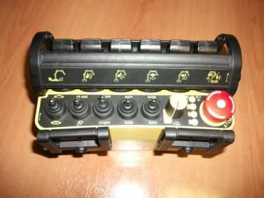 Remote control - portable unit - FCC ID OQA-FJLNF022 - Autec s.r.l. (4)