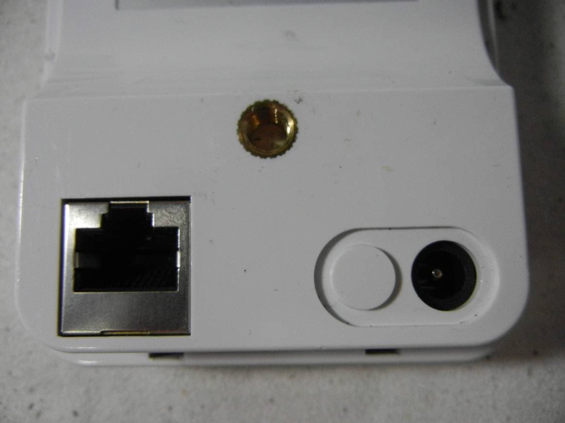 MJPEG Wireless IP Camera with Night Vision - FCC ID OS3IPC01 - Zhuhai FTZ Oplink Communications, Inc.