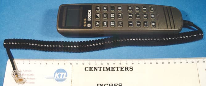 RADIOTELEPHONE MR1145 - FCC ID OSAMR1145 - Motorola Solutions Germany GmbH (3)