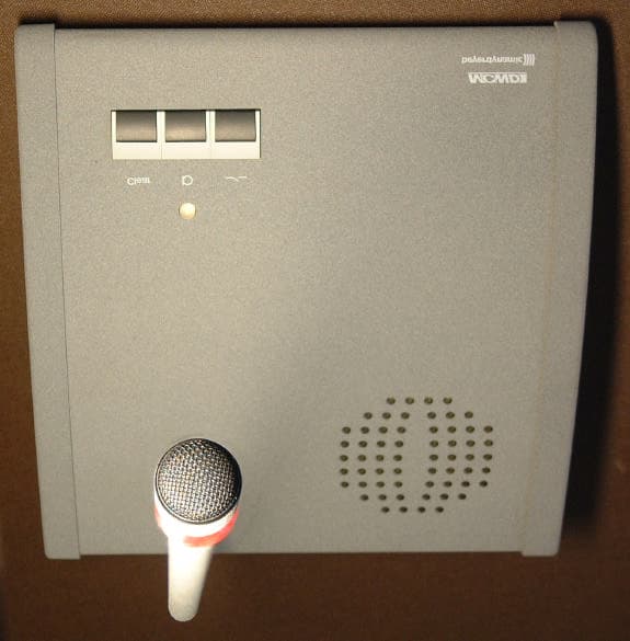 Digital Wireless Conferencing Unit - FCC ID OSDMCWDTUA - Beyerdynamic (1)