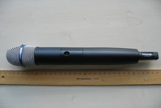 Handheld transmitter with metal housing - FCC ID OSDS910M - Beyerdynamic (2)