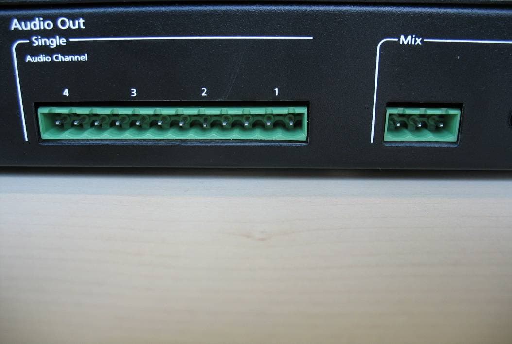 Digital Wireless Microphone System - FCC ID OSDSTEGOSRS - Beyerdynamic (3)