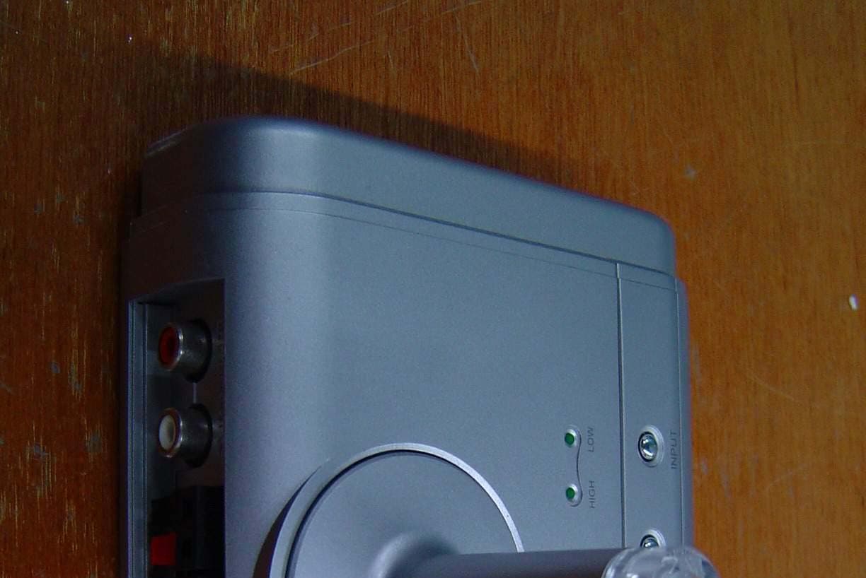2.4GHz Digital Wireless System for Audio - FCC ID OSRWL-T1000 - Eastern Mastec Corporation (2)