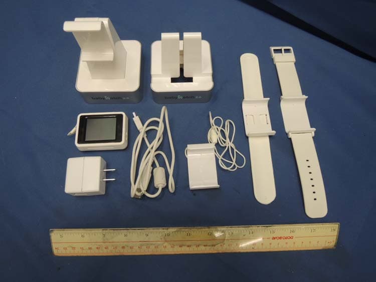 2.4GHz FHSS Video Baby Monitor - Parent Unit - FCC ID OTA44231RX - Jakks Pacific (HK) Ltd. (3)