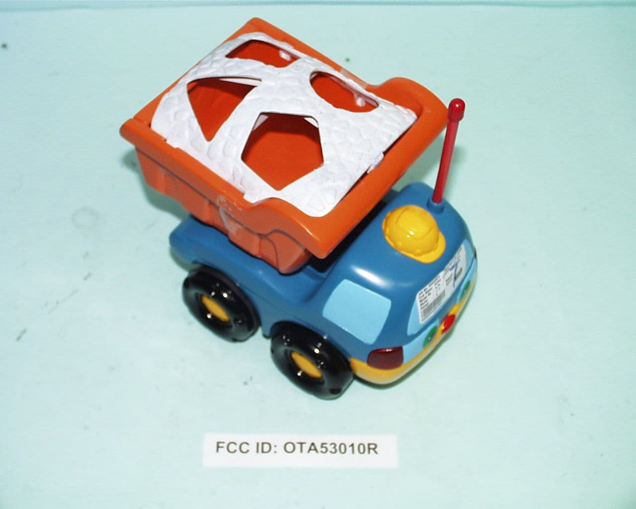 Radio Control Car - FCC ID OTA53010R - Jakks Pacific (HK) Ltd.