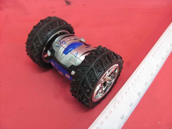 Fly Wheels Radio Control-2 Wheels - FCC ID OTA56812RX49 - Jakks Pacific (HK) Ltd. (2)
