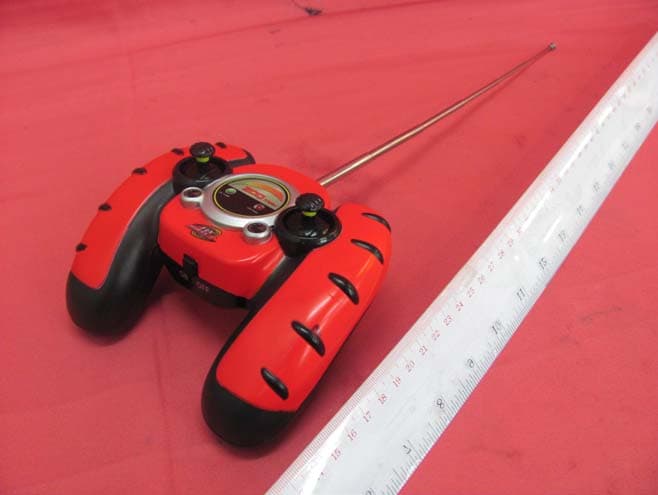 Fly Wheels Radio Control-2 Wheels - FCC ID OTA56812TX27 - Jakks Pacific (HK) Ltd.