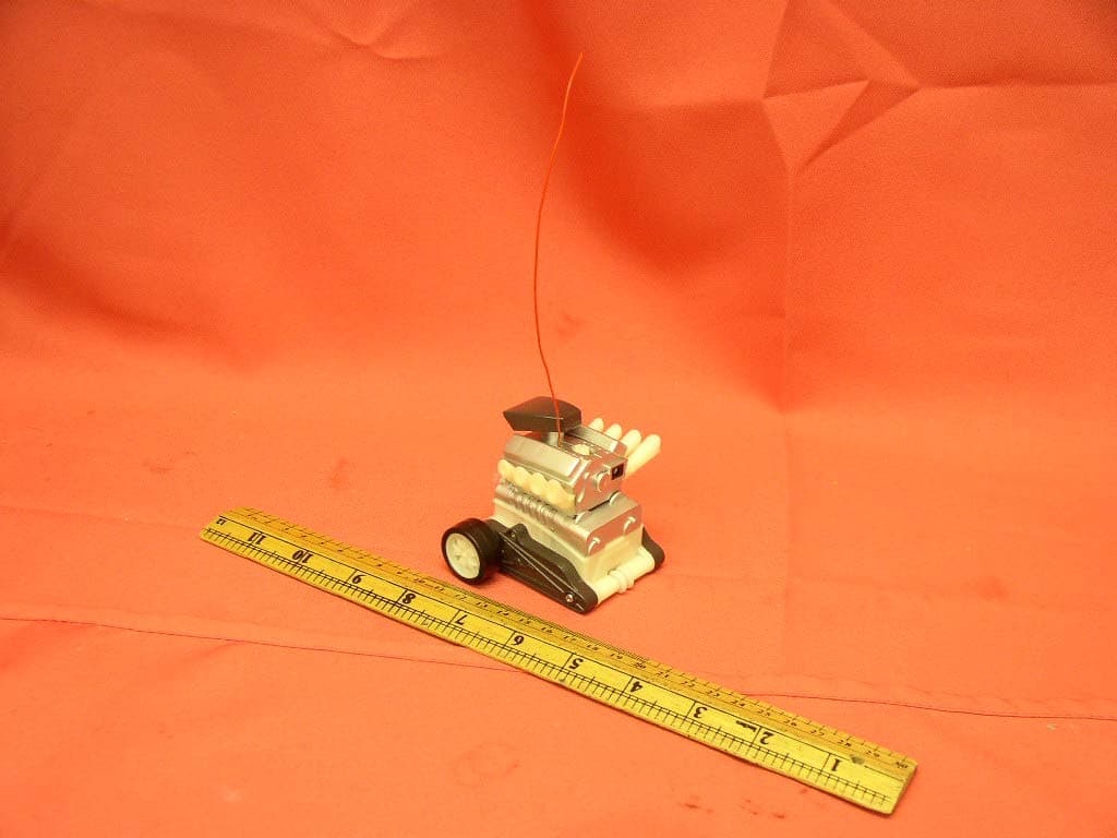 RC Car - FCC ID OTARC73846R49 - Jakks Pacific (HK) Ltd. (4)