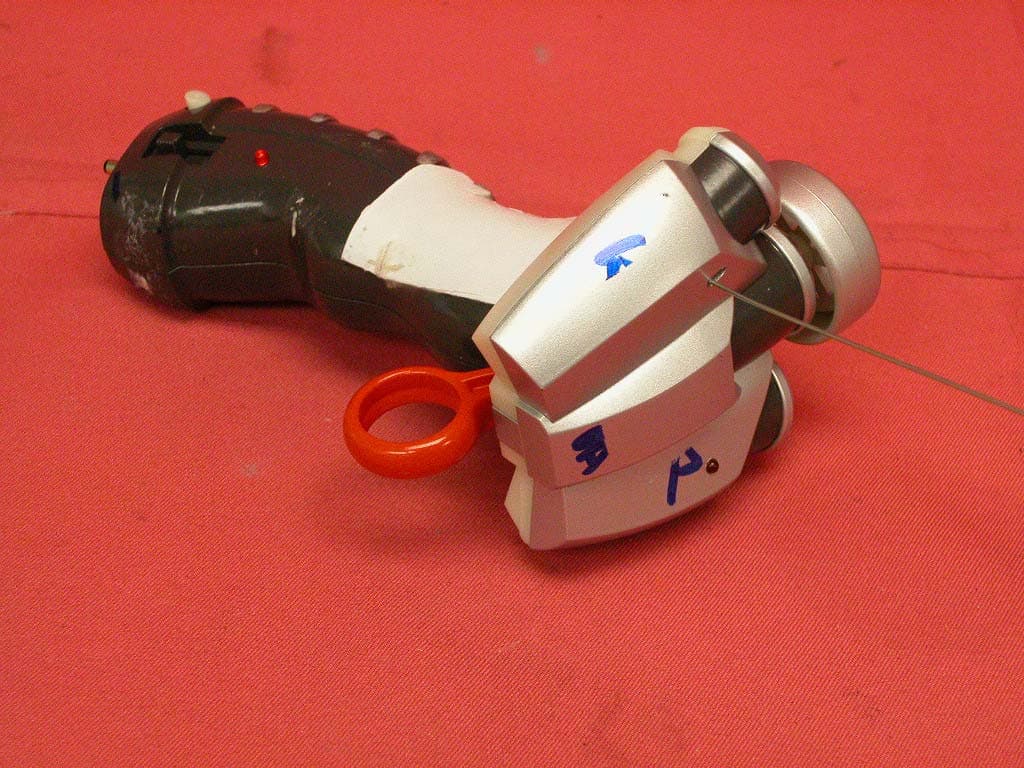 RC Car - FCC ID OTARC73846T49 - Jakks Pacific (HK) Ltd. (2)