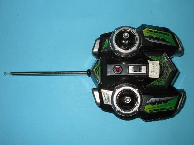 XPV TERRANATOR - FCC ID OTARC73964T49 - Jakks Pacific (HK) Ltd.