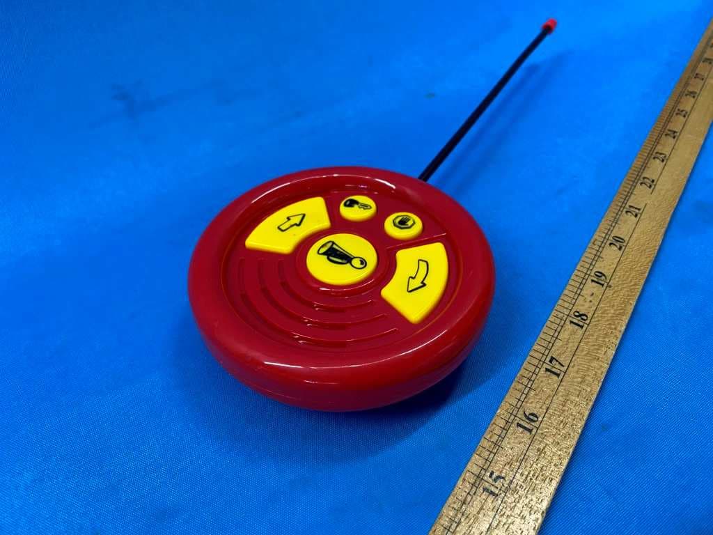 12 inch R/C (Single Function) - FCC ID OTM-8720220-27MTX - KIDZTECH TOYS MANUFACTURING LTD