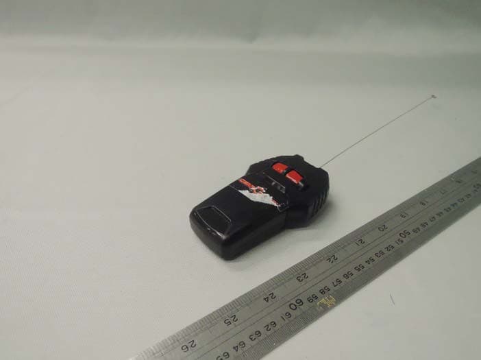 1/26 RC Single Function Cars & Trucks - FCC ID OTM15643TX-27 - KIDZTECH TOYS MANUFACTURING LTD